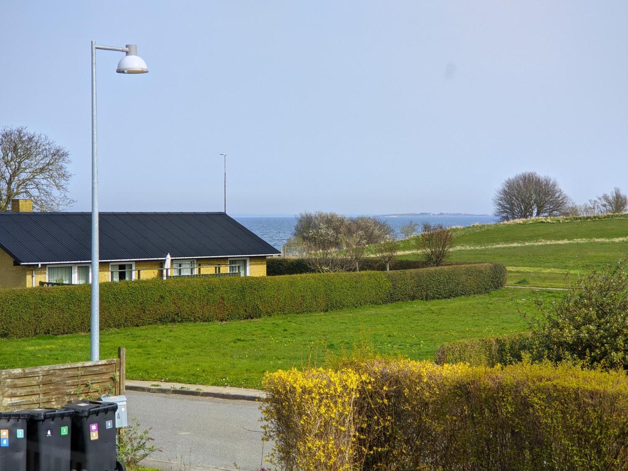 Sommerhus Ved Strand Og Lystbadhavn Soby - Aero Buitenkant foto
